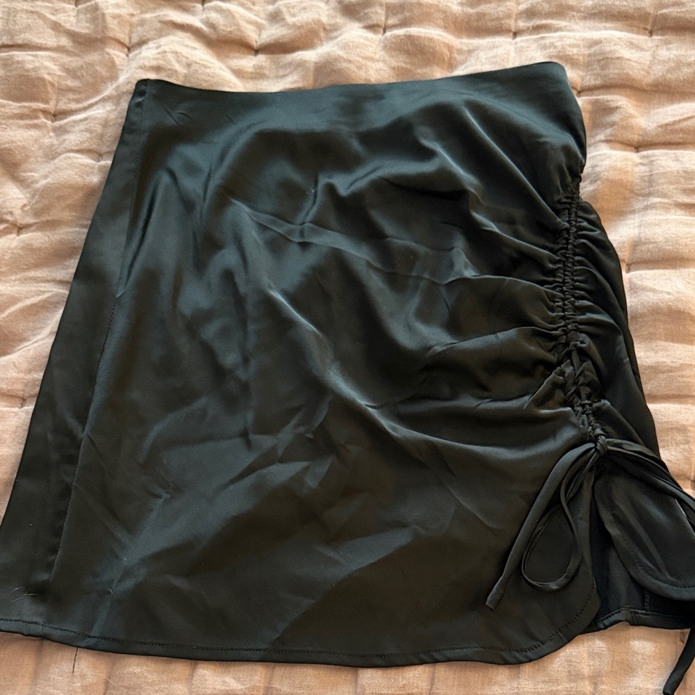 Kendall & Kylie Black Satin Mini Skirt